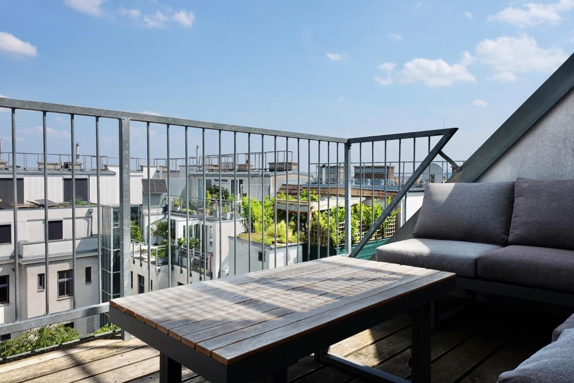 Triple A Apartments Вена Экстерьер фото